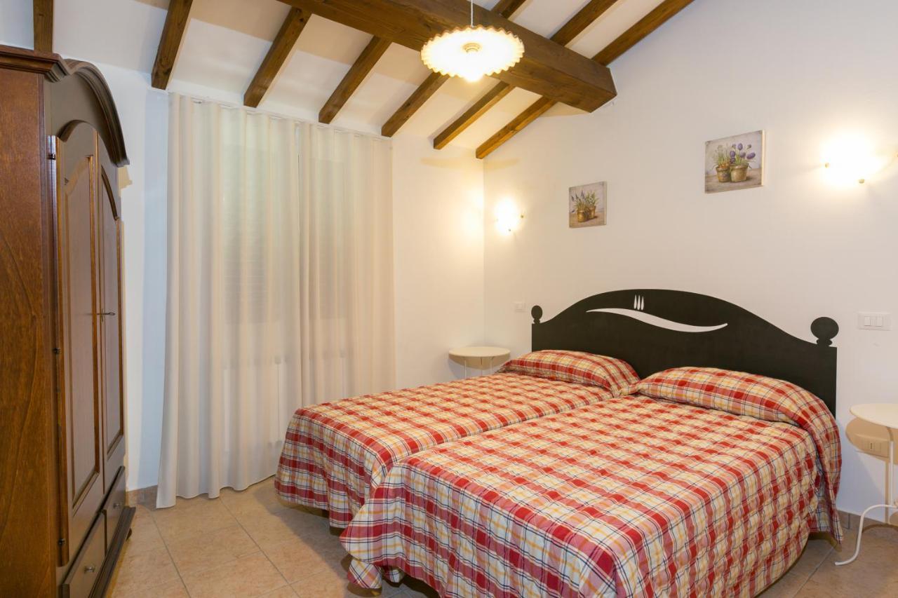 Cottage Zizzolo Riparbella Bagian luar foto